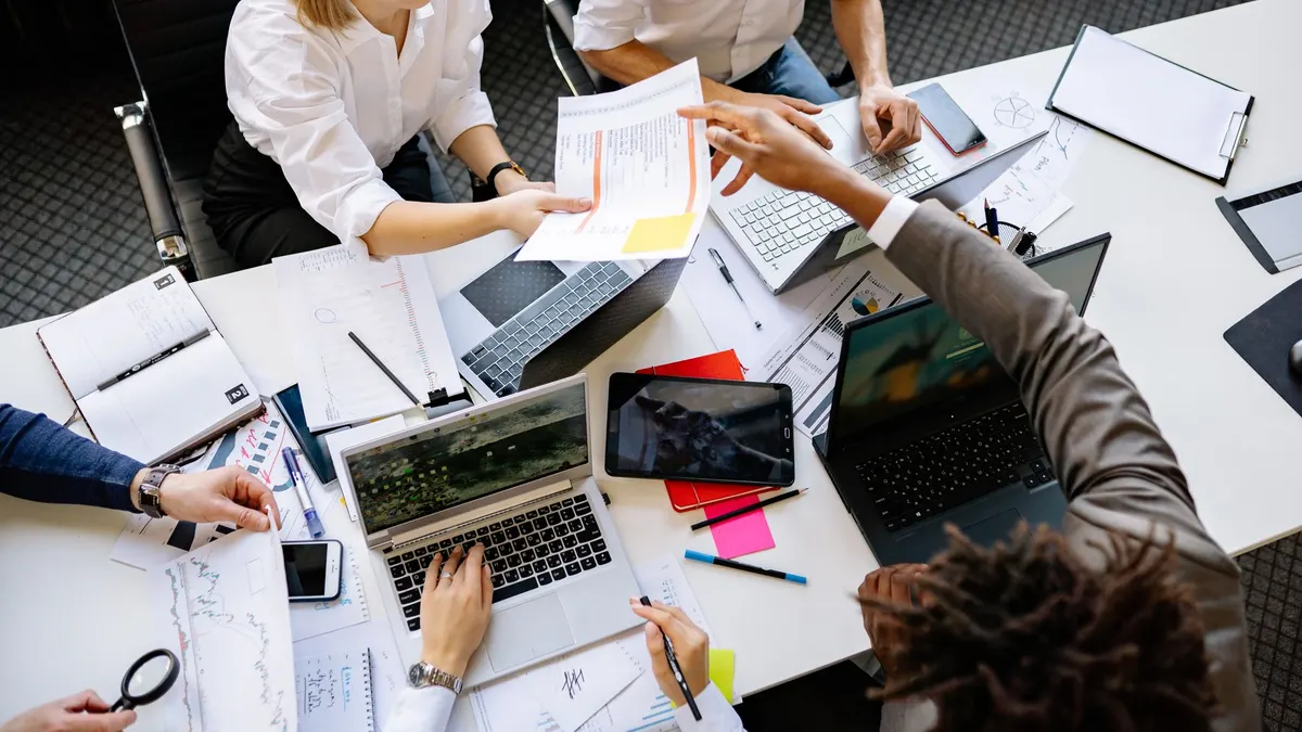 Comment se lancer dans le marketing digital (6 étapes)
